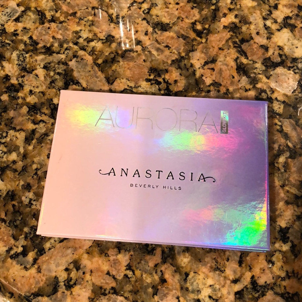 ✨AURORA GLOW KIT✨ABH✨